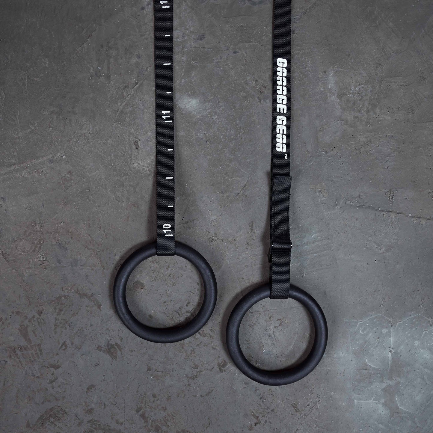 The modern version of the Gymnastic Rings for those who prefer the metallic grip
