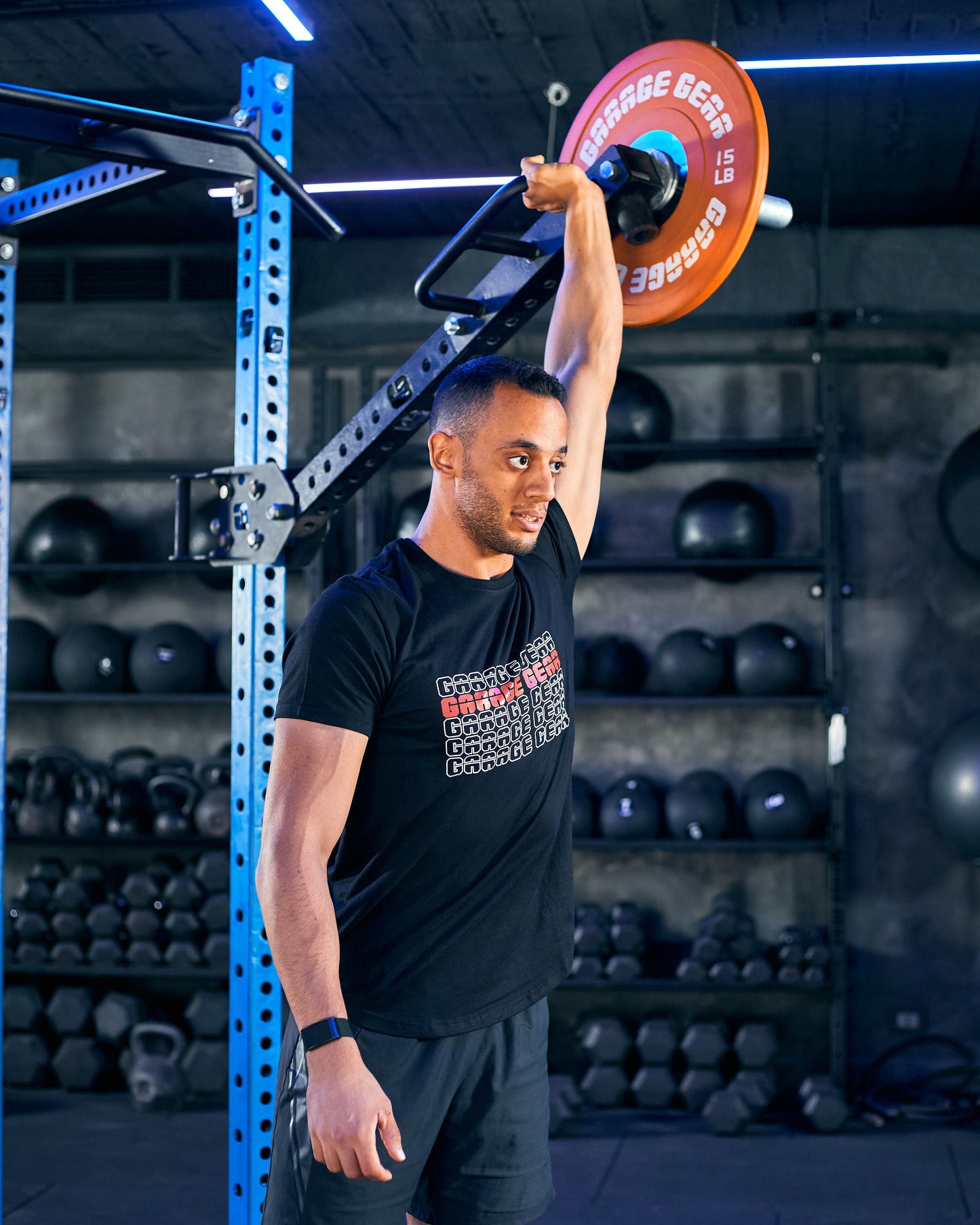 Garage Gear attachment that replaces the traditional lateral and vertical presses machines.