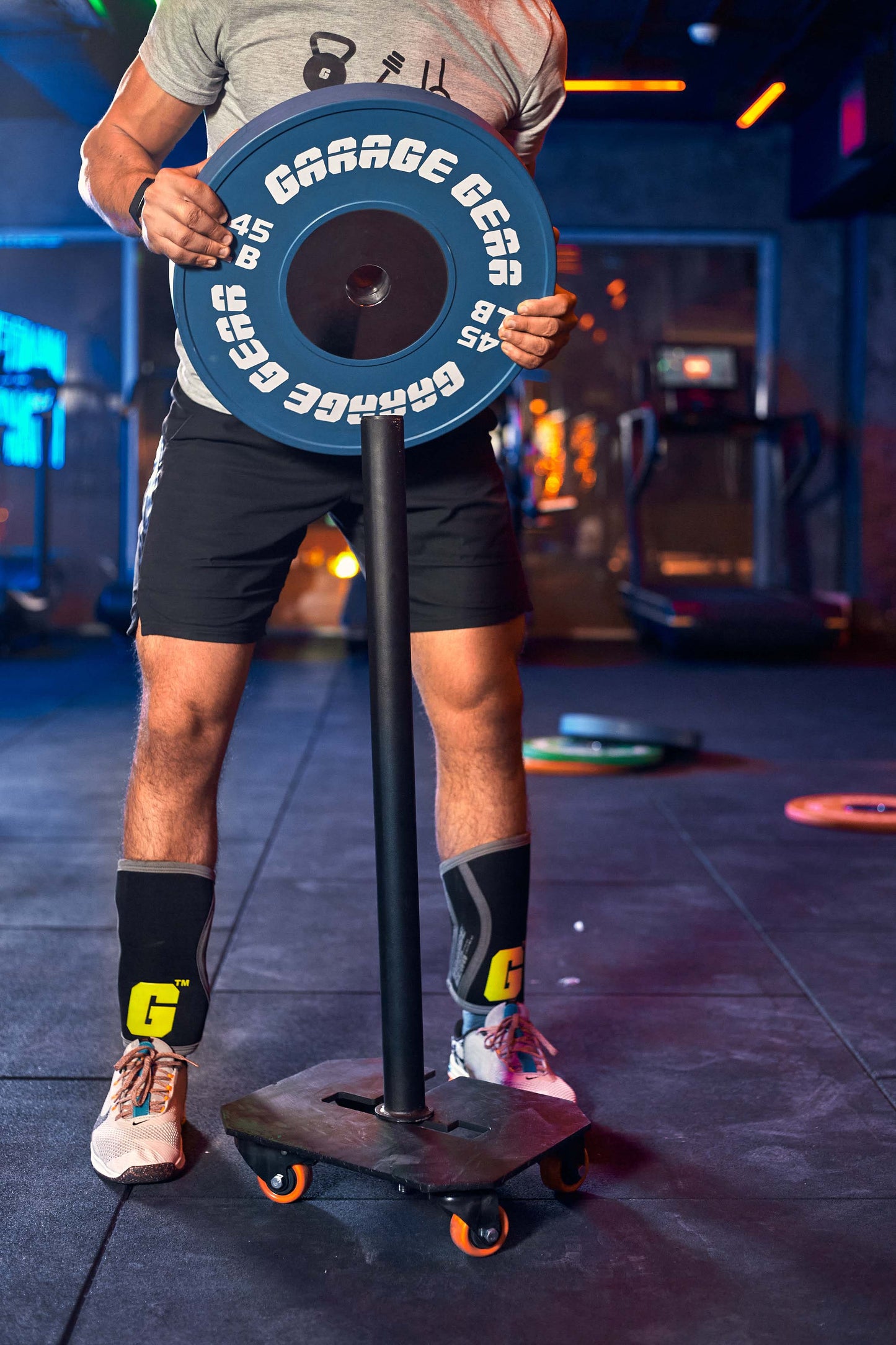 Garage Gear mobile unit for plate storage racking